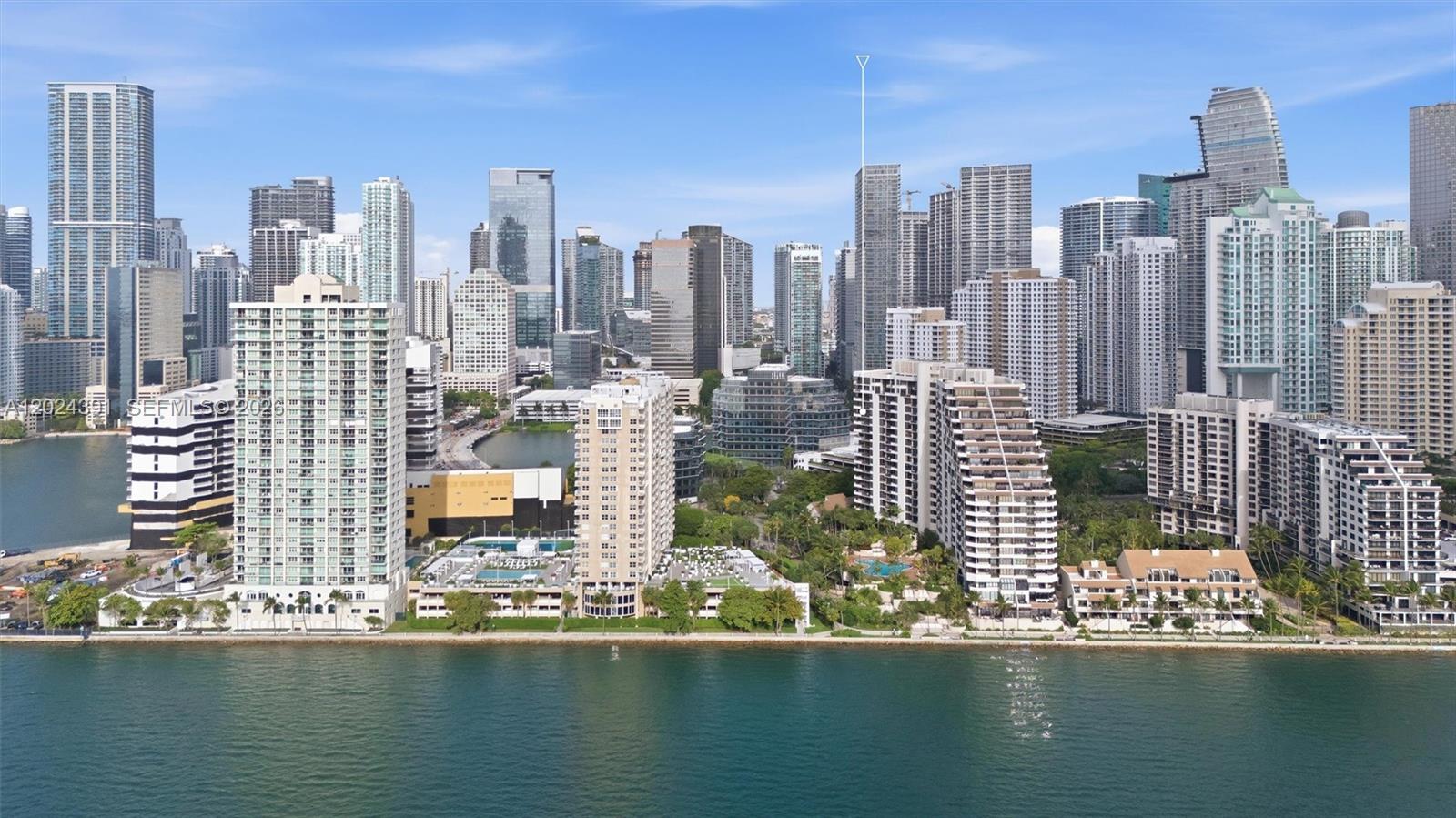 520 Brickell Key Dr # A1615, Miami FL 33131