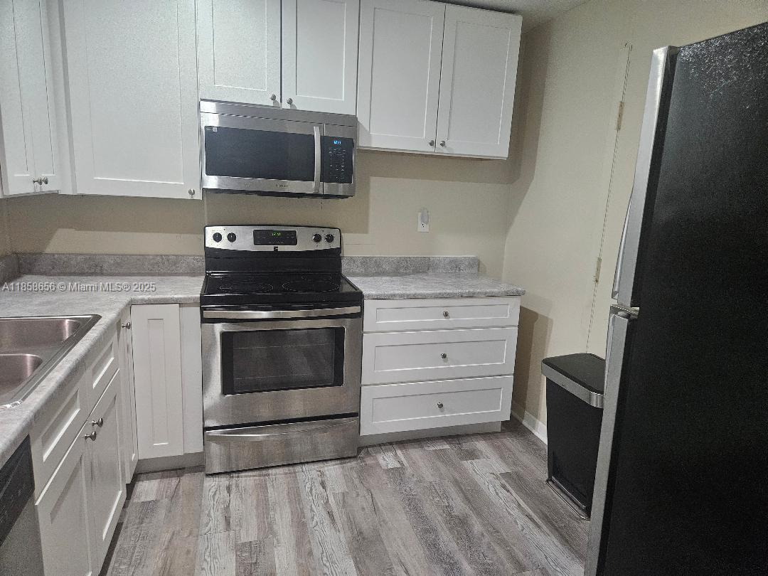 404 NW 68th Ave # 405, Plantation FL 33317