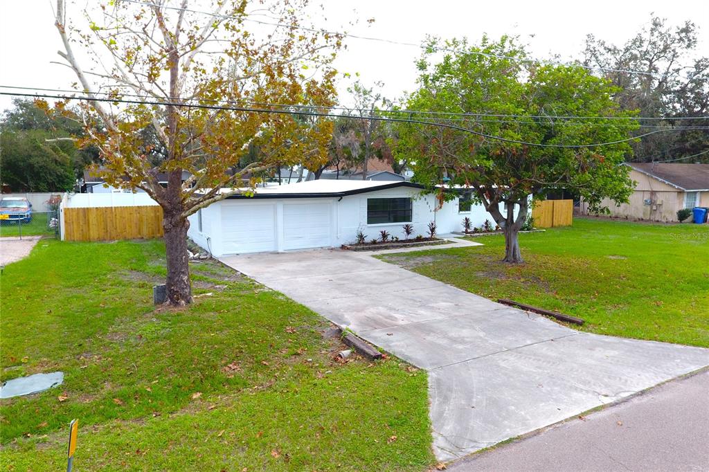 8816 ASHMAN ROAD, RIVERVIEW, FL — photo 5 of 30