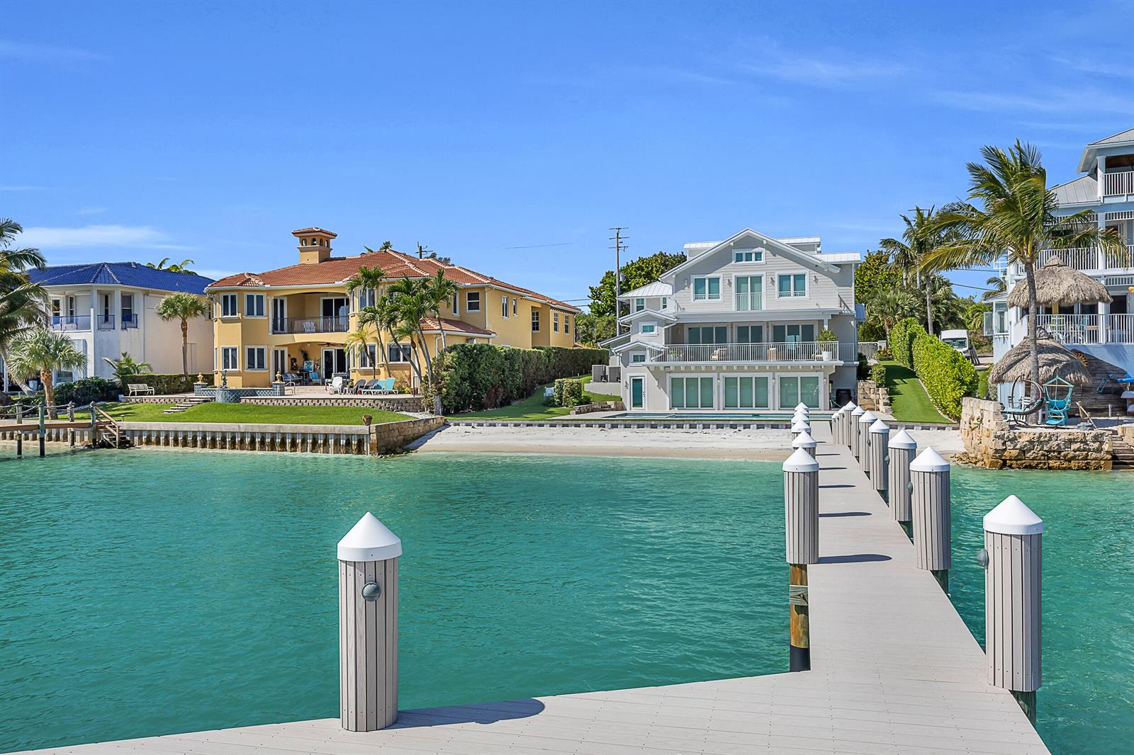 18119 SE Federal Highway, Jupiter FL 33469