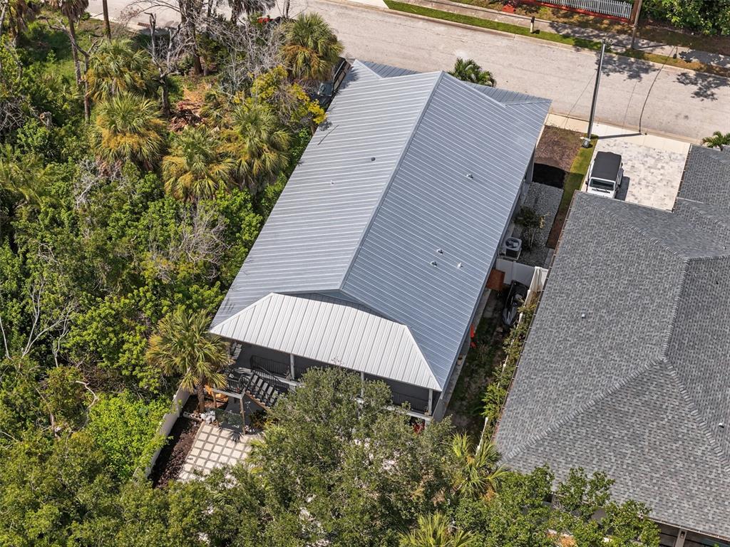 170 E SPRUCE STREET, TARPON SPRINGS, FL — photo 4 of 30