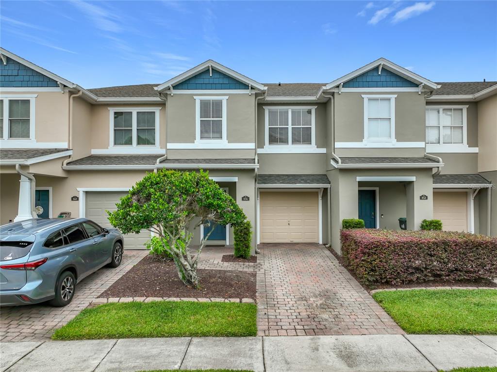 856 PARK GROVE COURT
