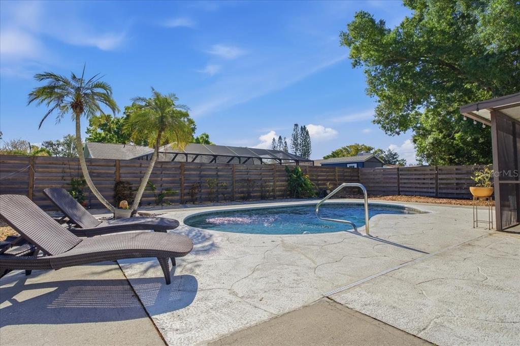 1467 GEORGETOWNE DRIVE, SARASOTA, FL — photo 5 of 30