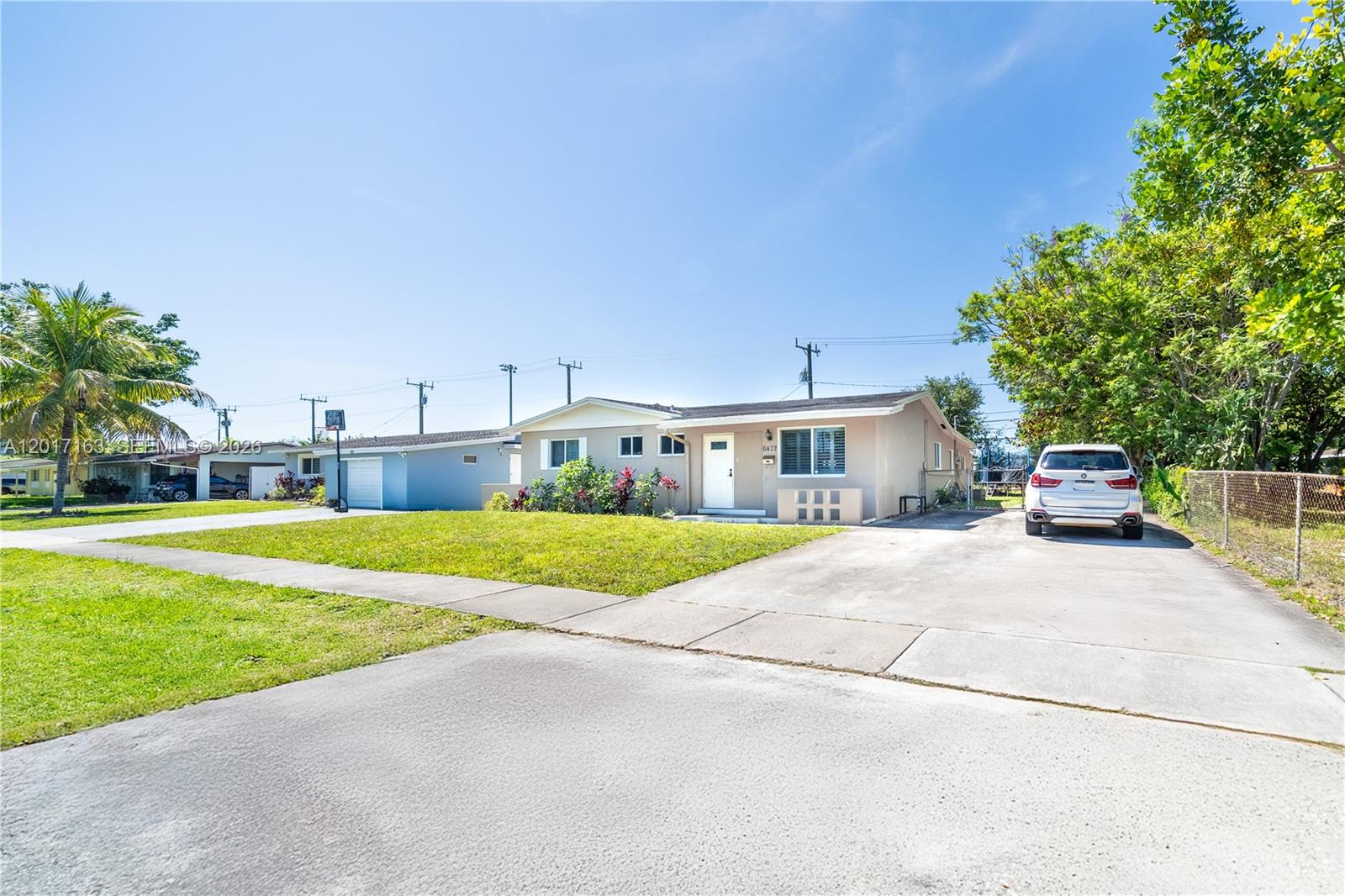 6472 Pierce St, Hollywood FL 33024