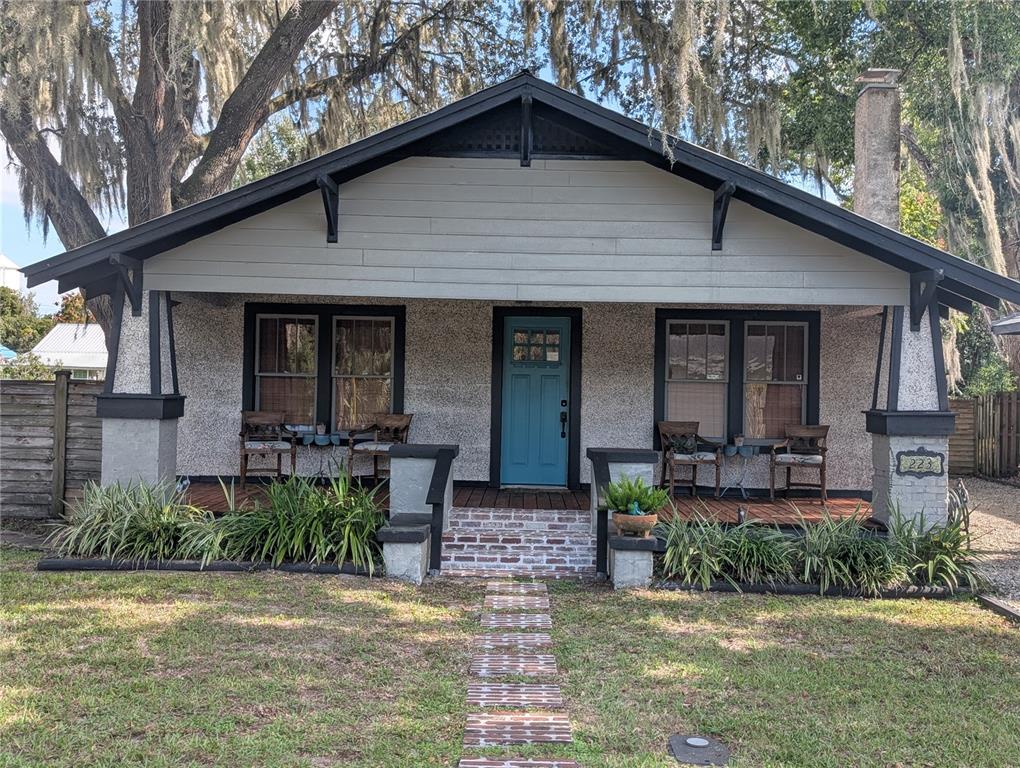 223 N JULIA AVENUE