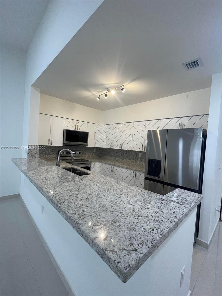 14728 Balgowan Rd, Miami Lakes FL 33016