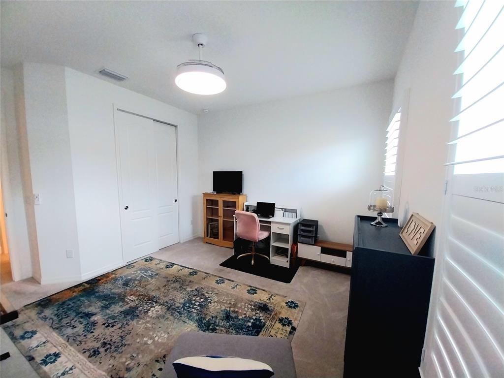 10102 CARNOUSTIE PLACE, BRADENTON, FL — photo 4 of 22
