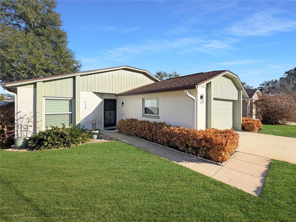 114 MAYFAIR COURT UNIT 114
