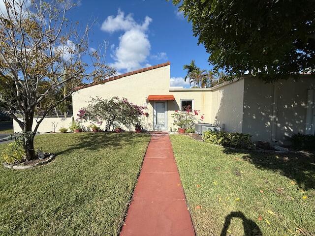 2528 Boundbrook Drive S # 101, Palm Springs FL 33406