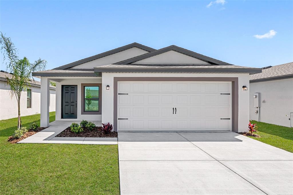 573 BLACKTHORN DRIVE