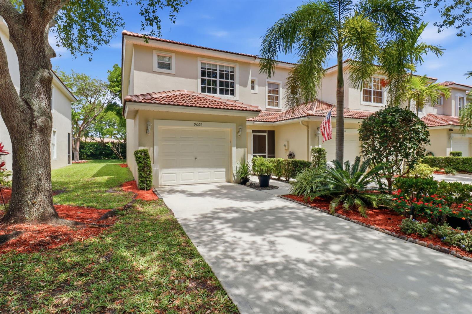 9069 Tremezzo Lane, Boynton Beach FL 33472