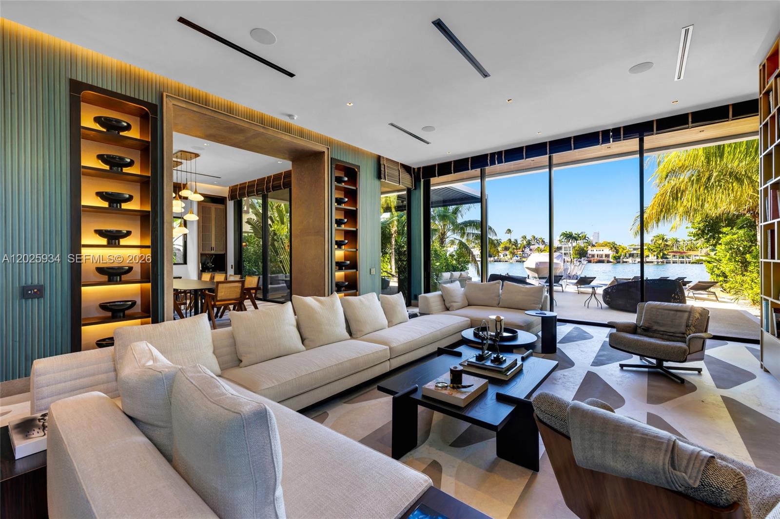 200 W Rivo Alto Dr, Miami Beach FL 33139