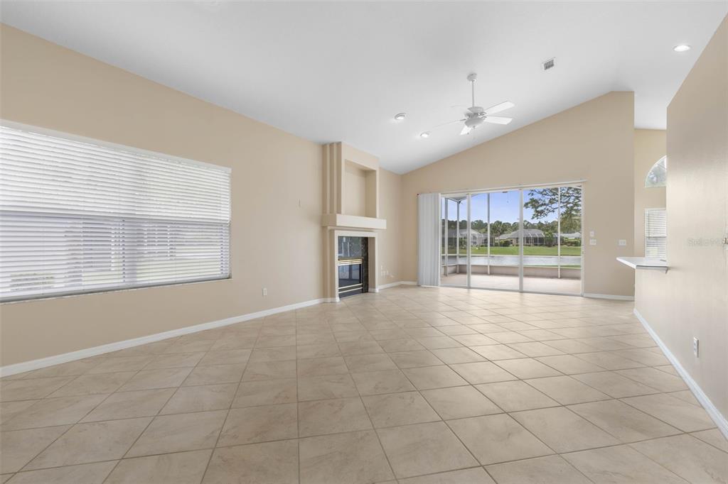 60 VILLA LAGO LANE, ORMOND BEACH, FL — photo 3 of 30