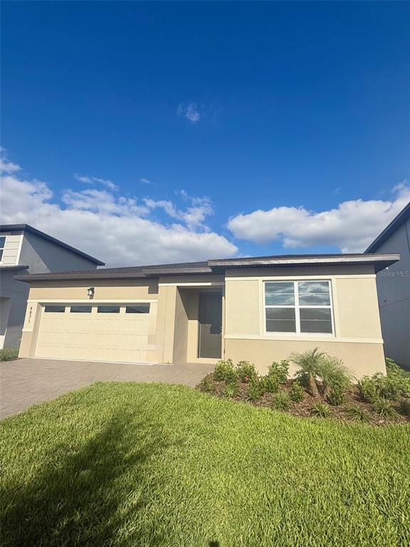 4871 SHADY PINES DRIVE