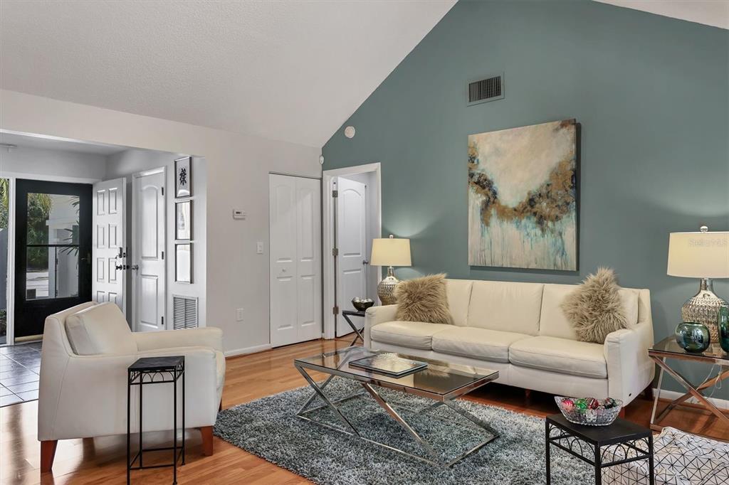4540 ASCOT CIRCLE N, SARASOTA, FL — photo 3 of 30