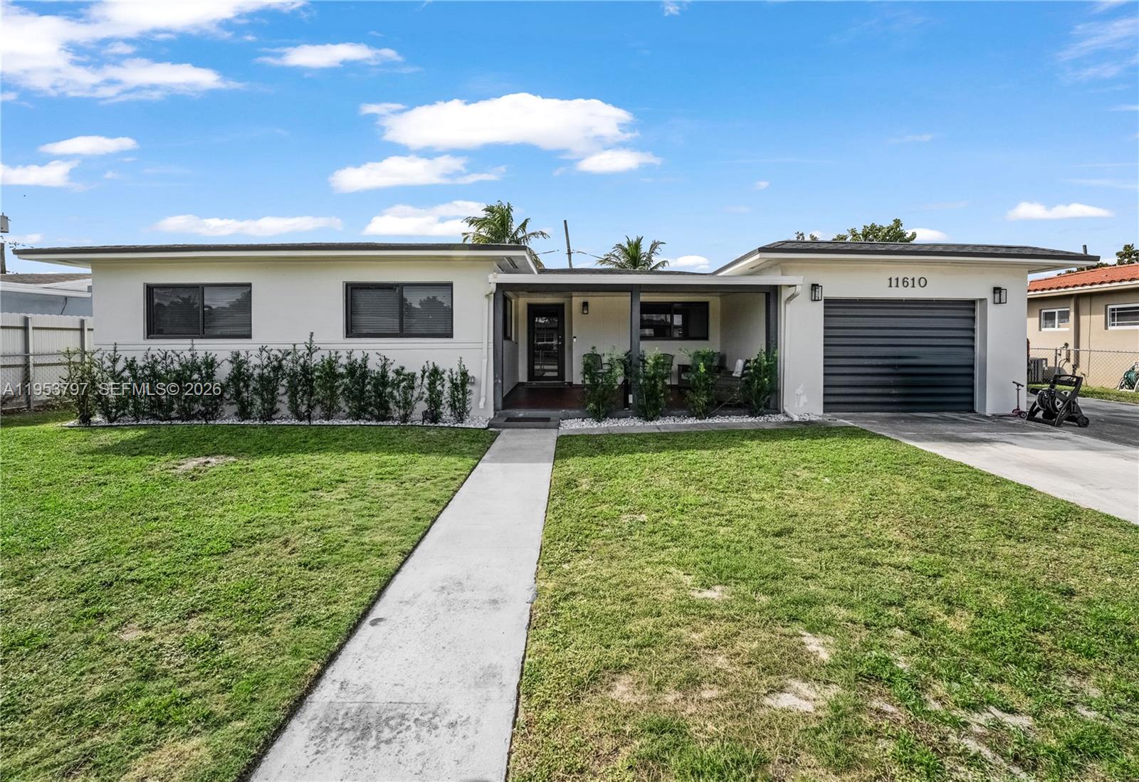 11610 NW 57th Ct, Hialeah FL 33012