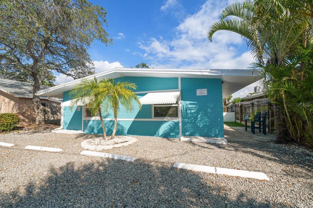 711 E GULF BOULEVARD, INDIAN ROCKS BEACH, FL — photo 5 of 30