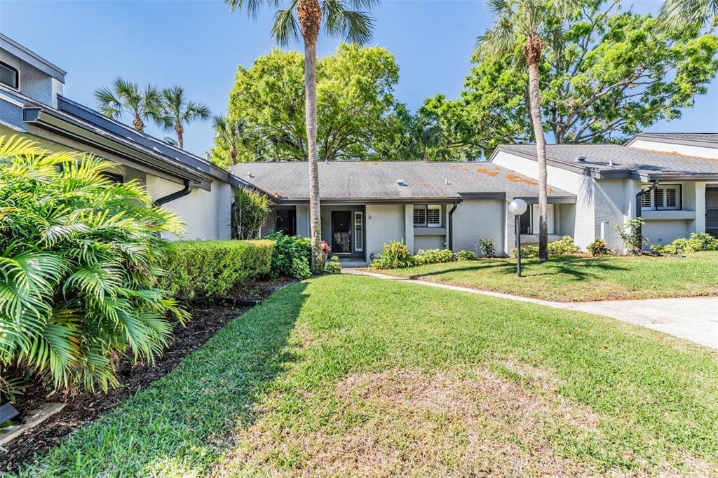 90 S HIGHLAND AVENUE UNIT 6