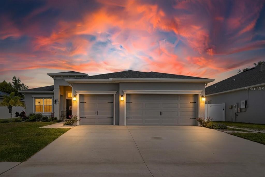 6852 MOSSY OAK LANE