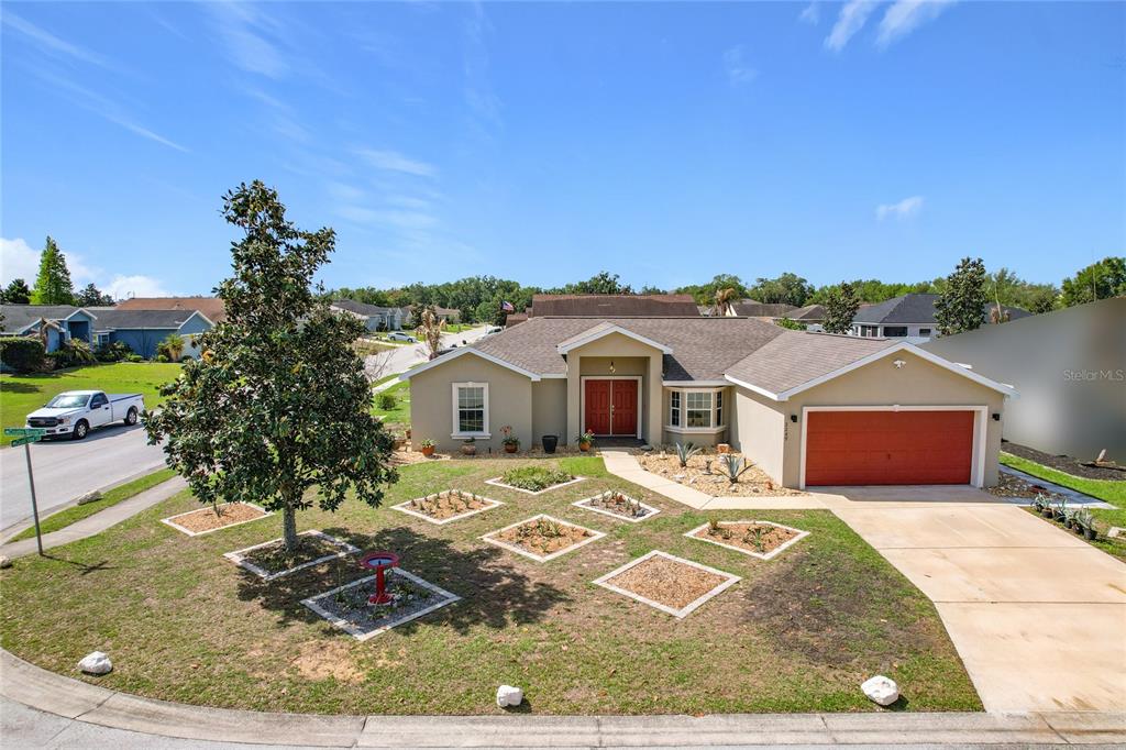 2249 COUNTRY MANOR STREET