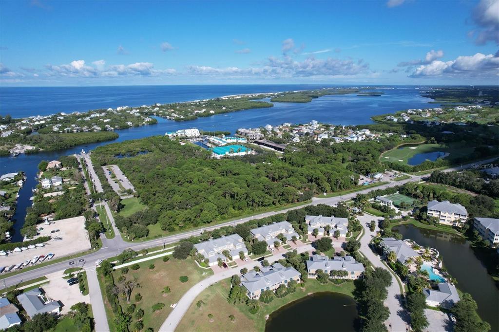 10640 LEMON CREEK LOOP UNIT 101, ENGLEWOOD, FL — photo 4 of 30