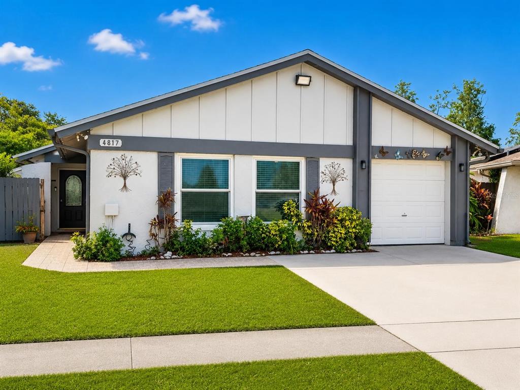 4817 GROVE POINT DRIVE
