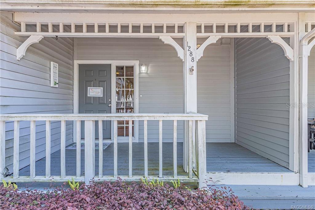 1288 CYPRESS COVE COURT