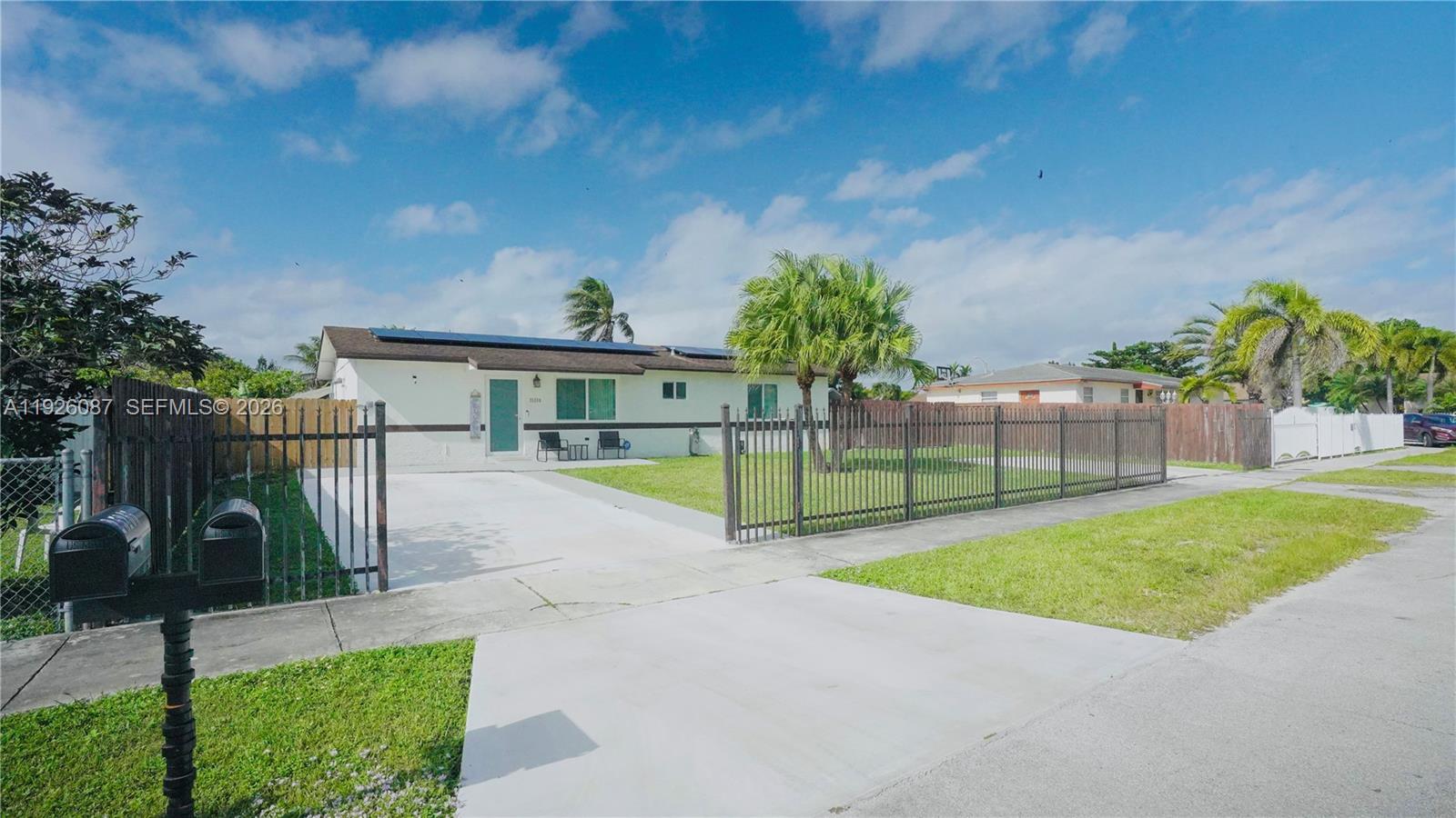 25260 SW 124th Pl, Homestead FL 33032
