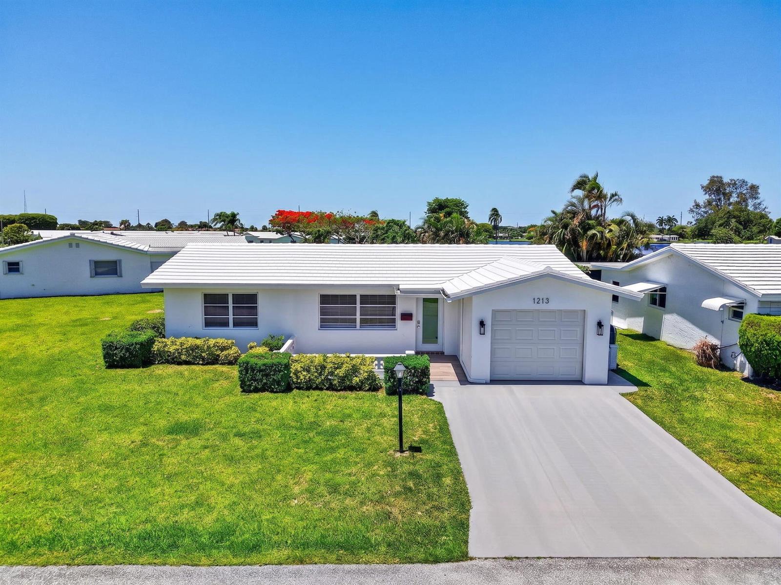 1213 SW 20th Avenue, Boynton Beach FL 33426