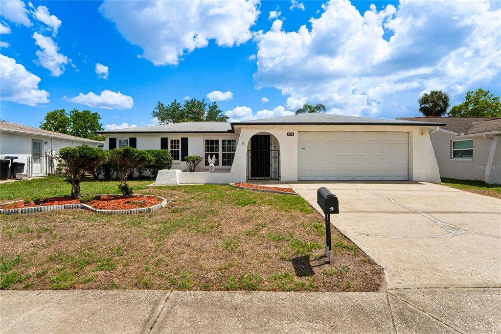 7234 LINCOLN PARK LN