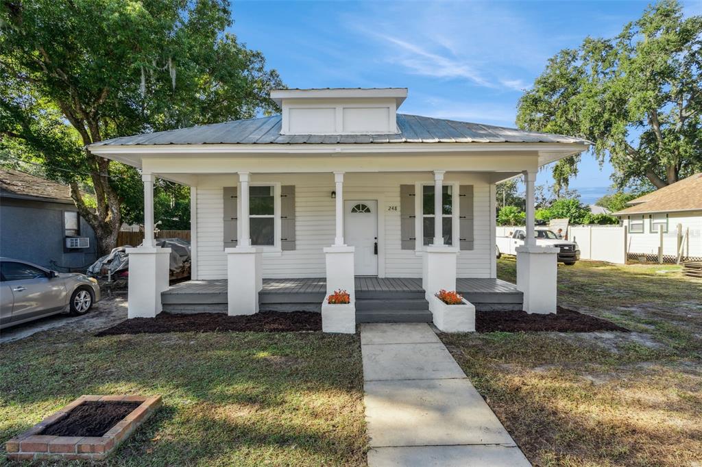 248 E MAGNOLIA STREET