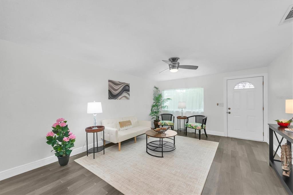 650 TIMBER BAY CIRCLE W, OLDSMAR, FL — photo 4 of 30