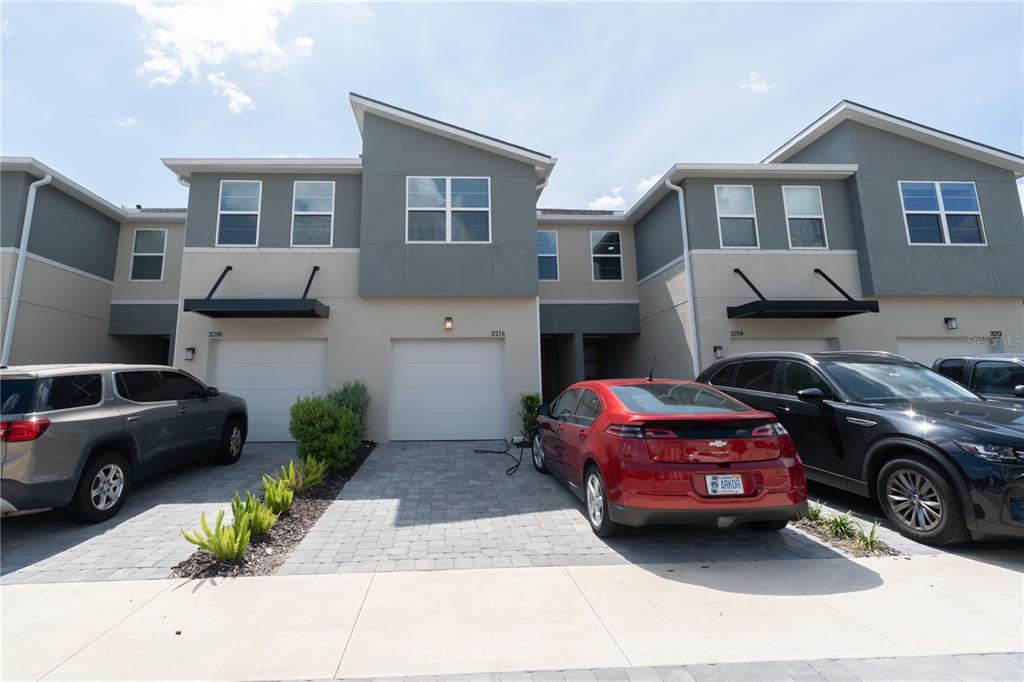 3216 MOONLIT LILY PLACE