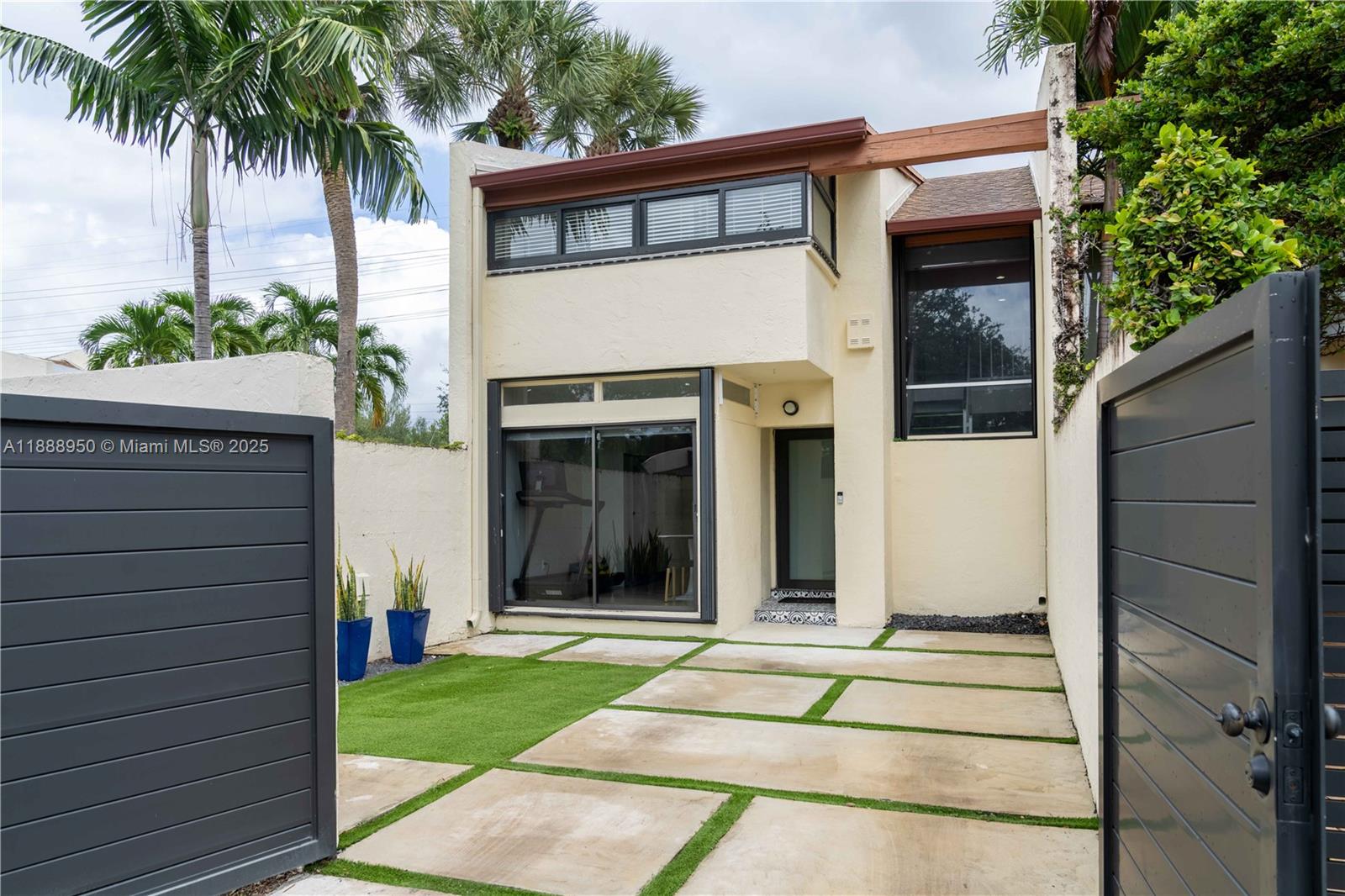 7691 SW 103rd Pl, Miami FL 33173