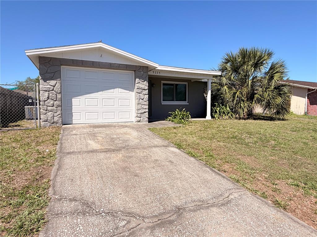 9235 CRABTREE LANE
