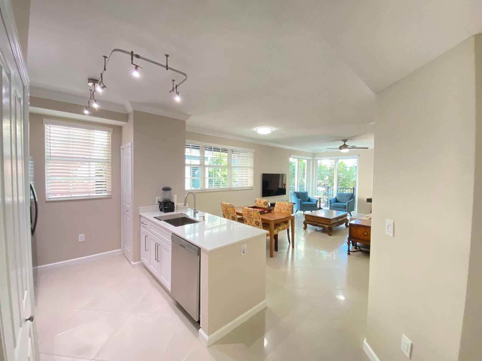 225 NE 1st Street # 202, Delray Beach FL 33444