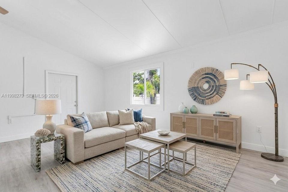 Virtually Staged — MARATHON, FL