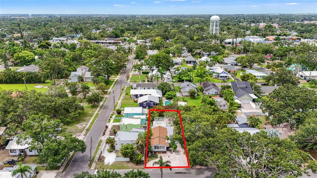 2705 2ND AVENUE W, BRADENTON, FL — photo 2 of 30