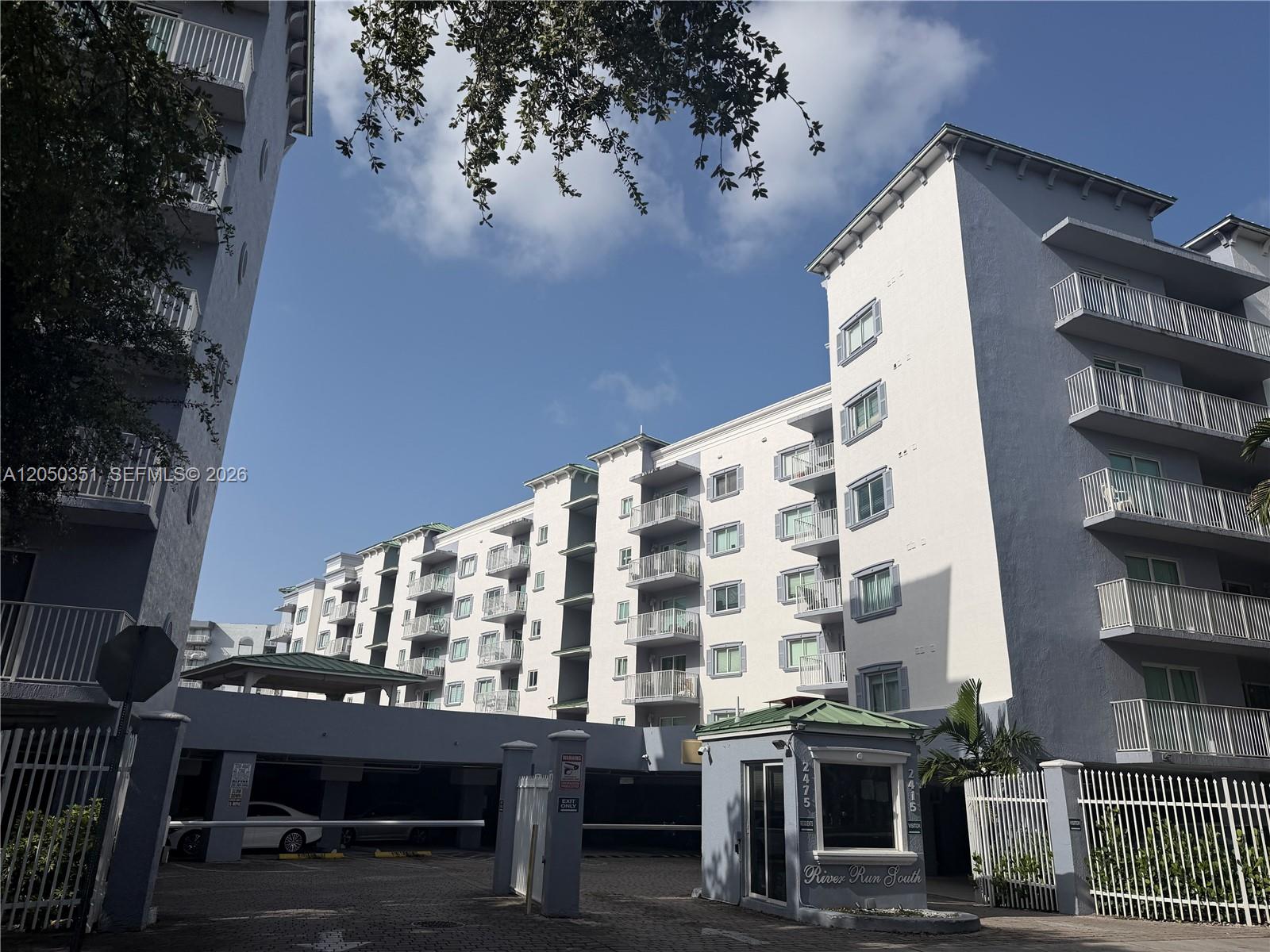 2415 NW 16th St Rd # 1, Miami FL 33125