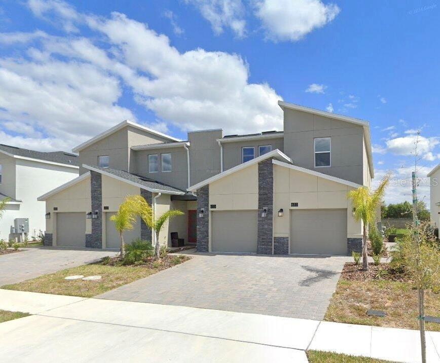 637 OCEAN COURSE AVENUE