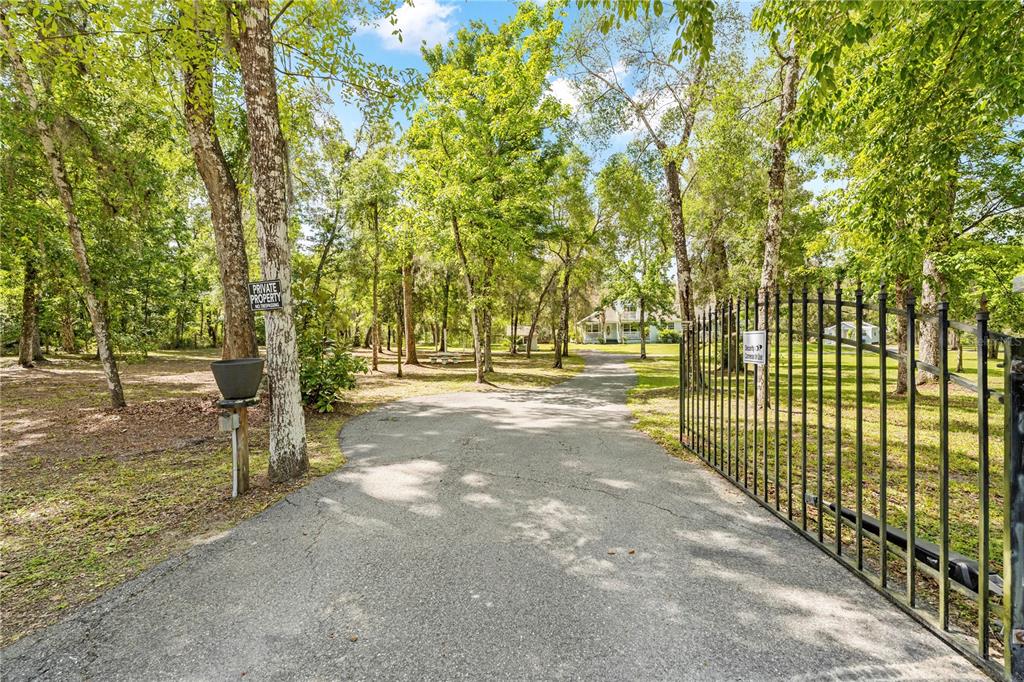 7347 PACKINGHAM DRIVE, WEBSTER, FL — photo 2 of 30