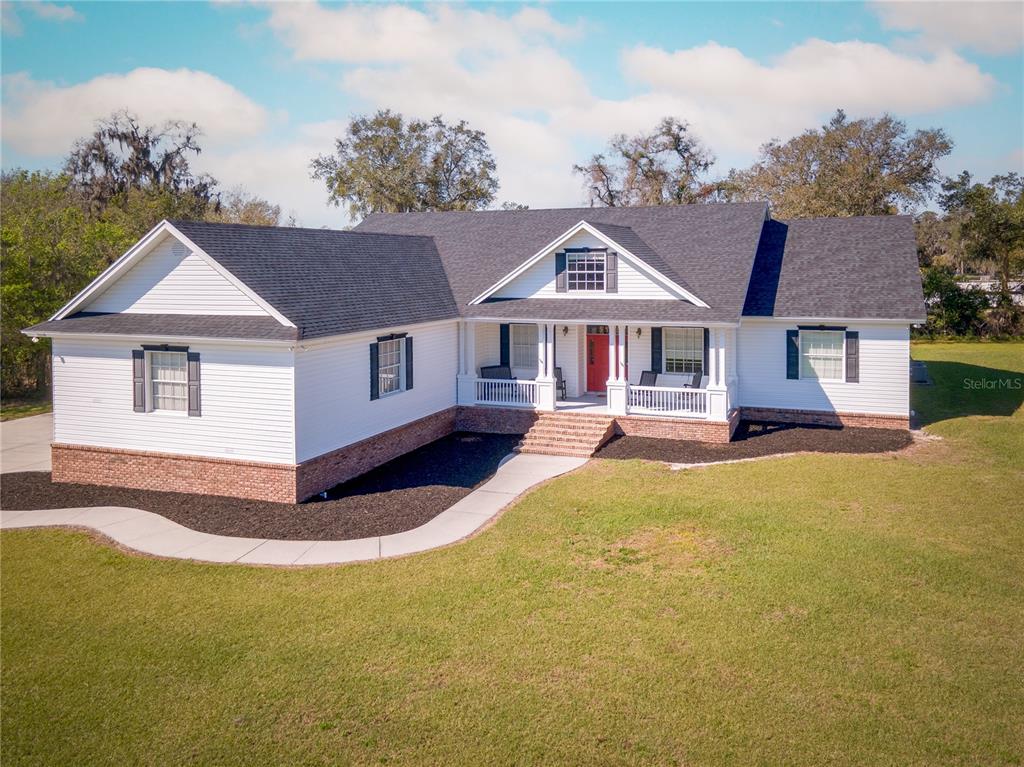 5118 NORRISWOOD DRIVE