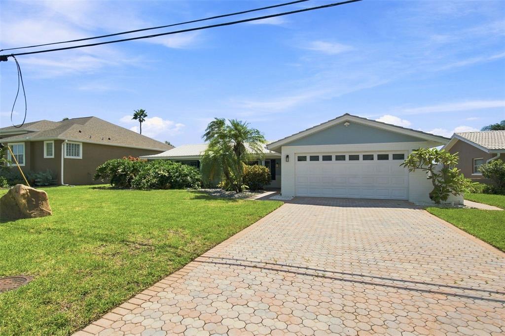 11900 7TH STREET E, TREASURE ISLAND, FL — photo 2 of 30