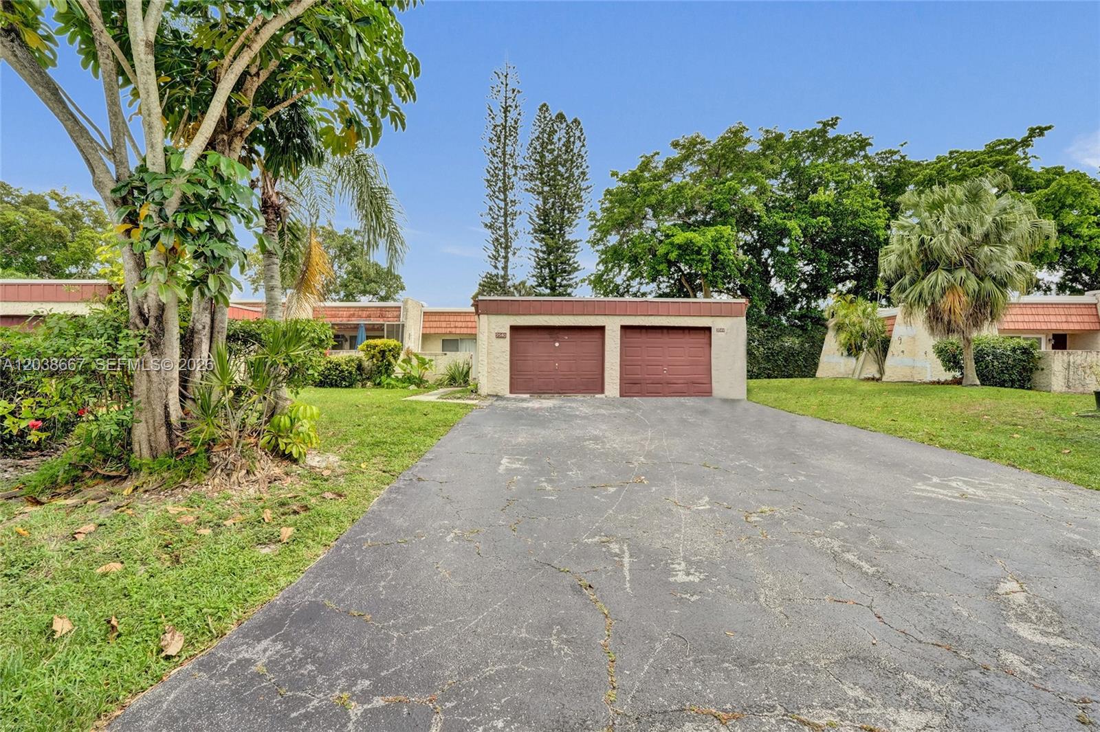 9540 NW 65th St # D8, Tamarac FL 33321