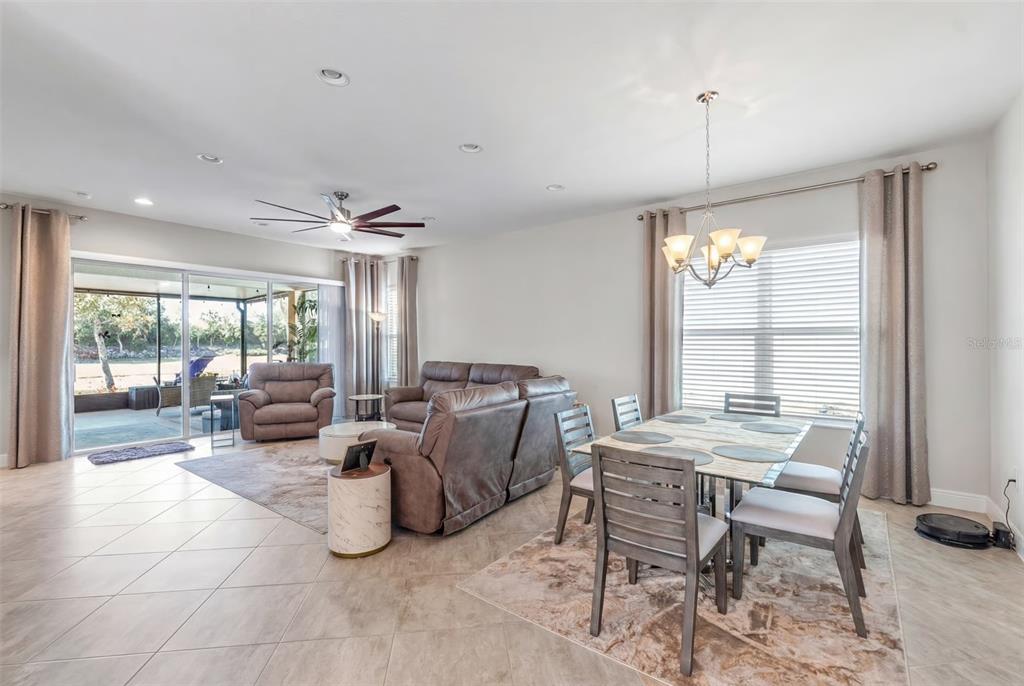 4912 SANDY GLEN WAY, WIMAUMA, FL — photo 4 of 19