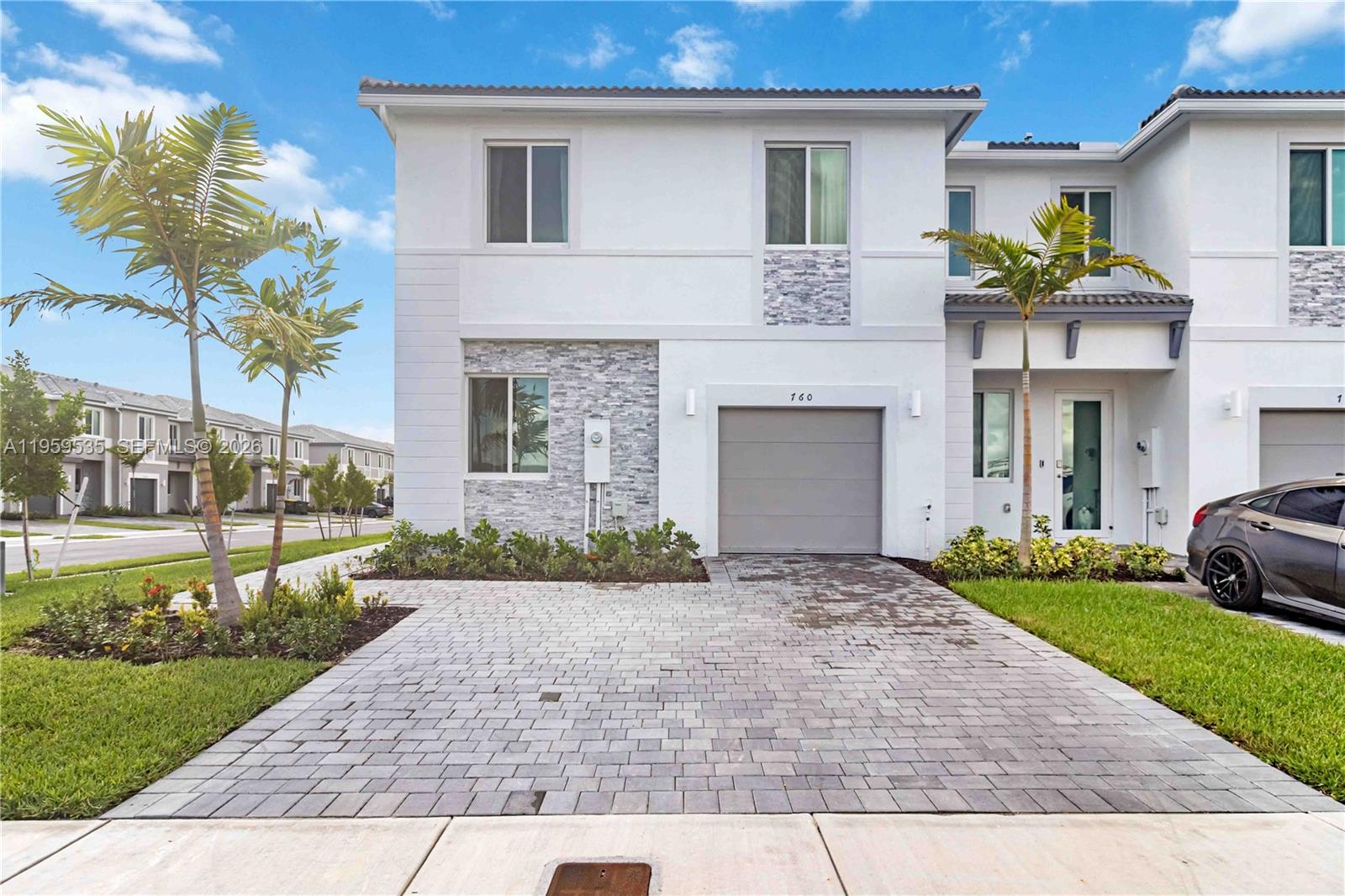 760 SE 13th Ct, Homestead FL 33034
