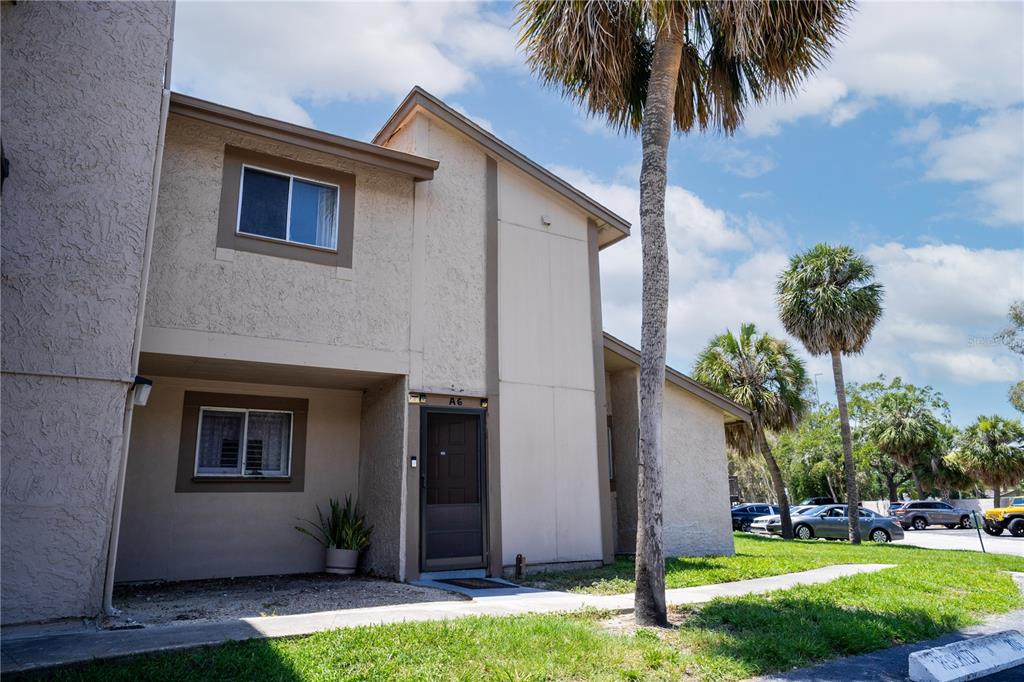 6338 NEWTOWN CIRCLE UNIT 38A6