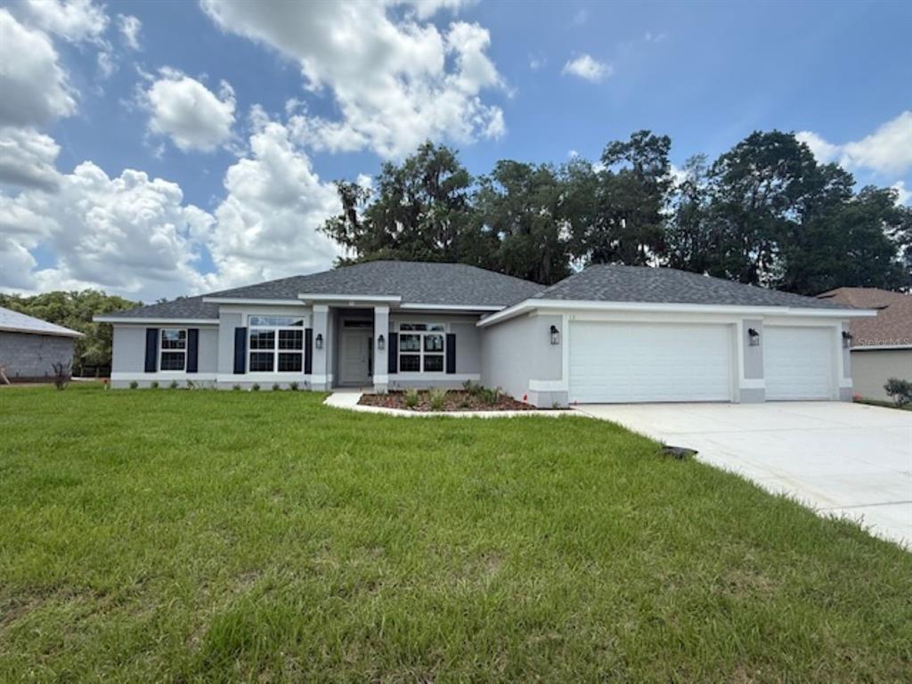 13 NW 45TH LOOP
