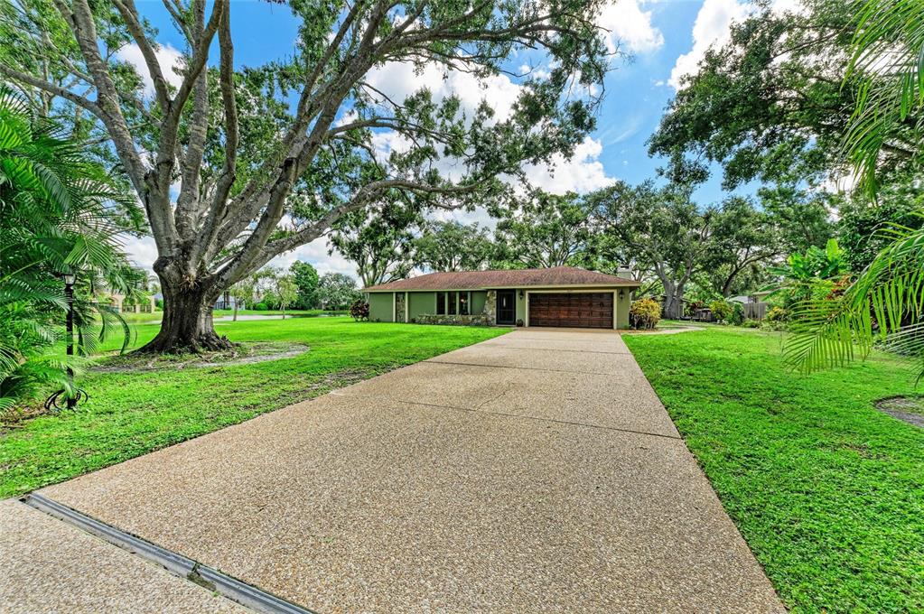 5225 FIELDING LANE