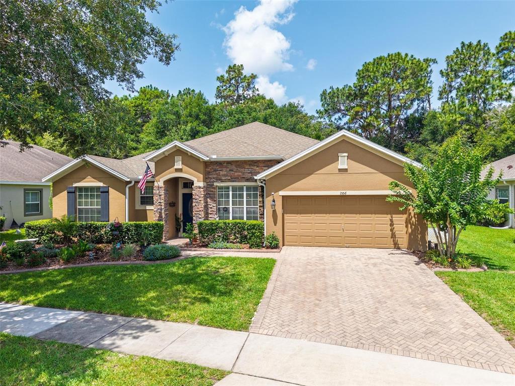 1556 BLUE GRASS BOULEVARD